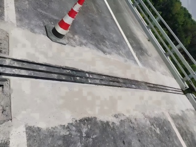 岳塘伸缩缝更换后浇筑材料快速结构修补料速砼的产品特点及施工流程​